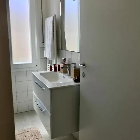Locchi Suite_ Careggi/meyer/tramvia A Due Passi! Apartment Florence
