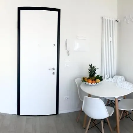 Locchi Suite_ Careggi/meyer/tramvia A Due Passi! Apartment *