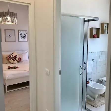 Locchi Suite_ Careggi/meyer/tramvia A Due Passi! Apartment *